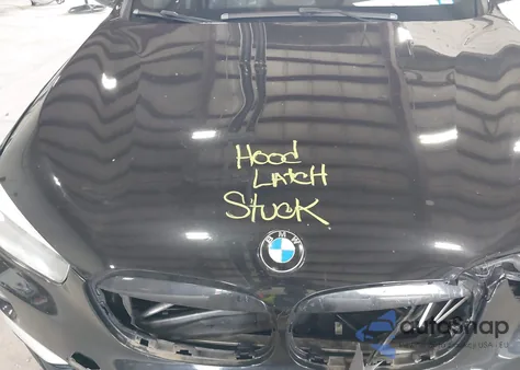 2018 BMW X1 xDrive28I z USA, uszkodzony, nr VIN WBXHT3C32J5F89211
